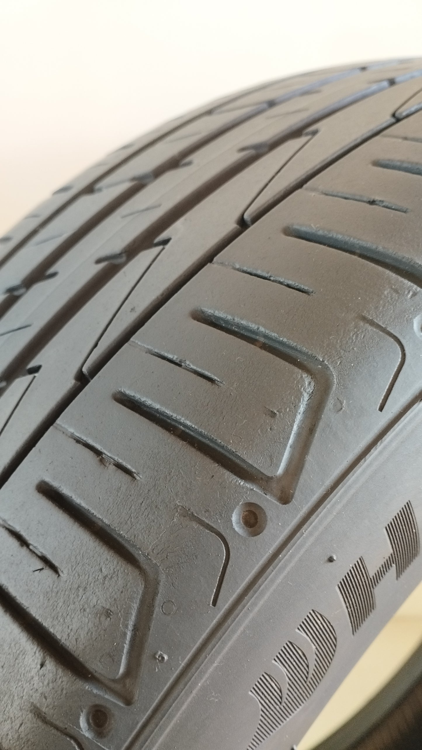 hankook 235/50 r19 ventus s1 evo 2 suv cod.YY66