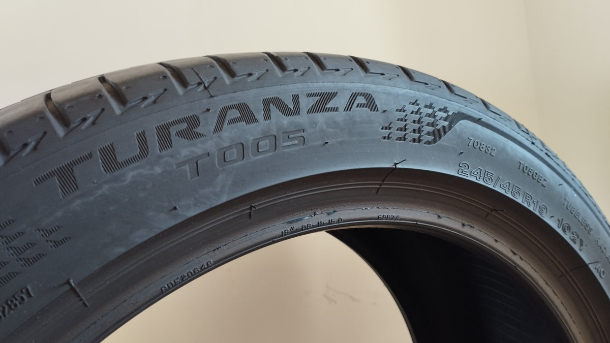 bridgestone 245/45 r19 t005 turanza cod.YY74