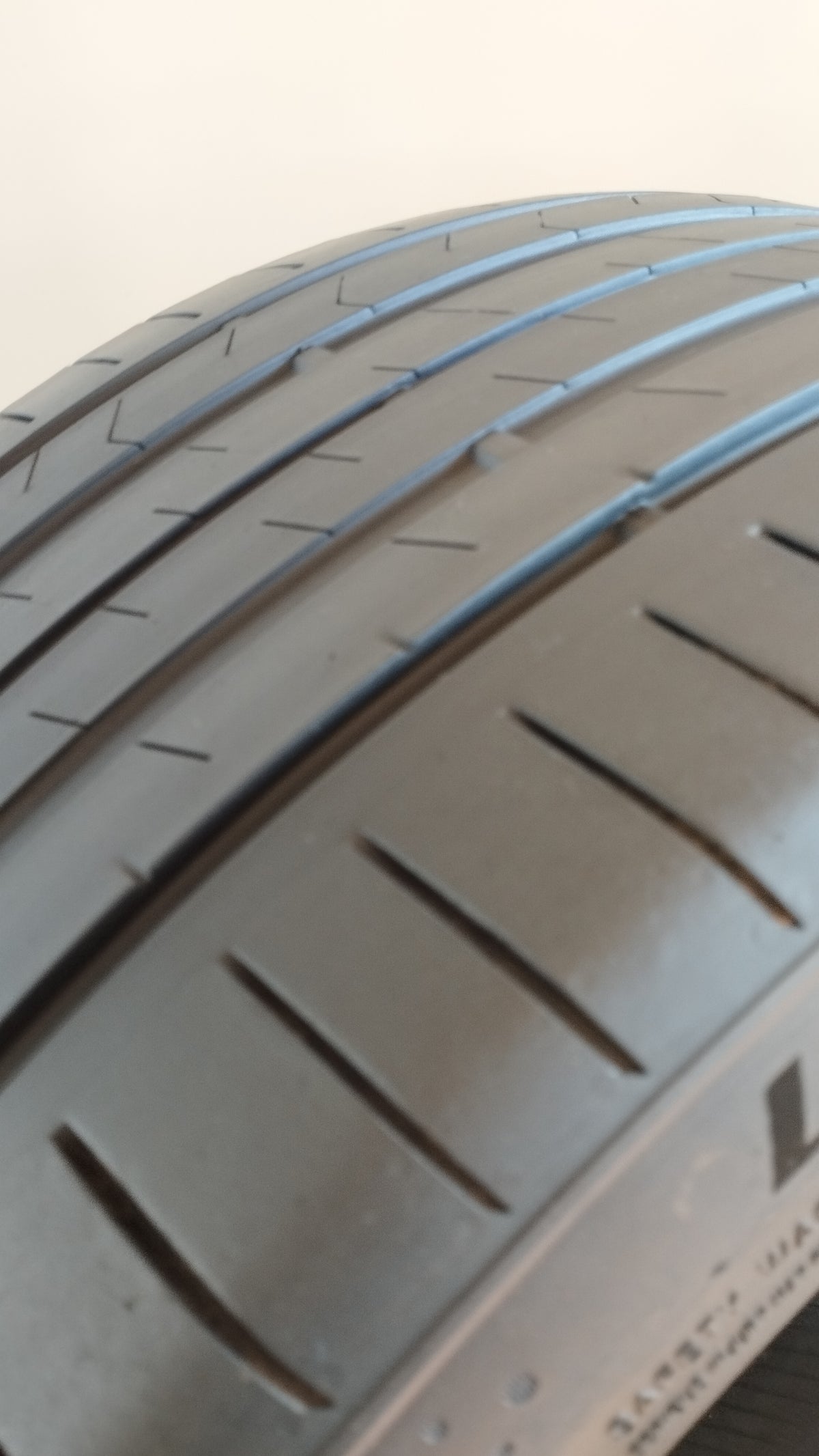 lanvigator 275/35 r19 catch power plus 2 cod.YY79