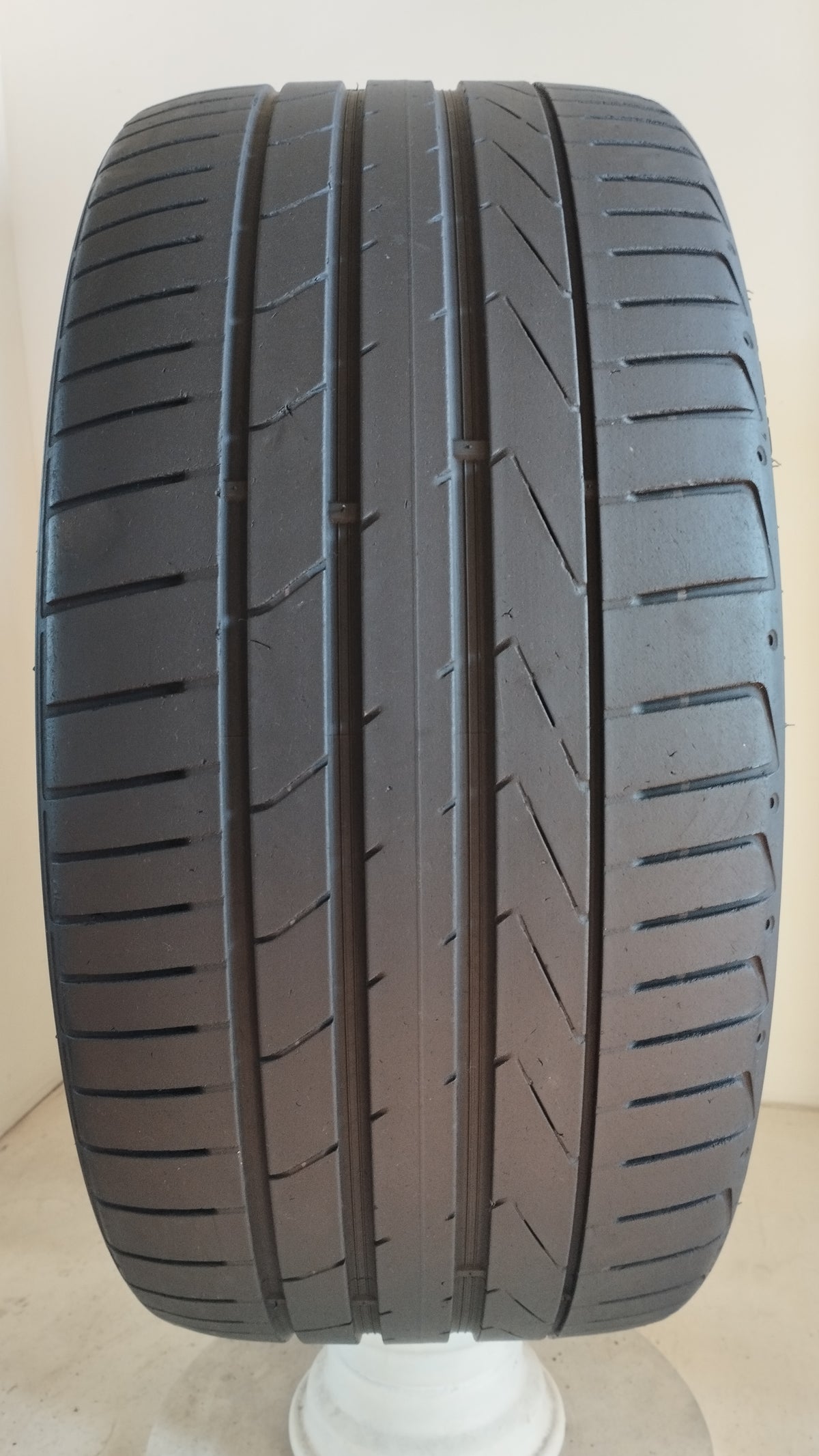 hankook 255/35 r19 ventus evo 2 s1 ao cod.YY80