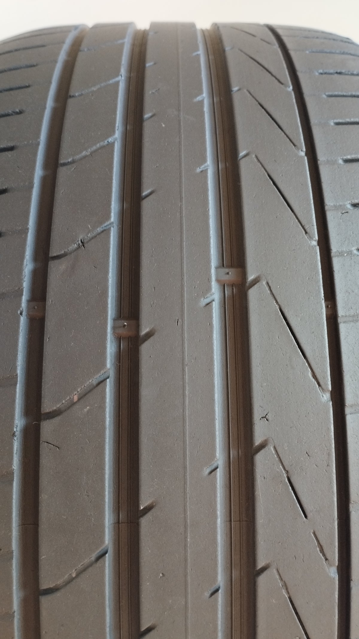 hankook 255/35 r19 ventus evo 2 s1 ao cod.YY80