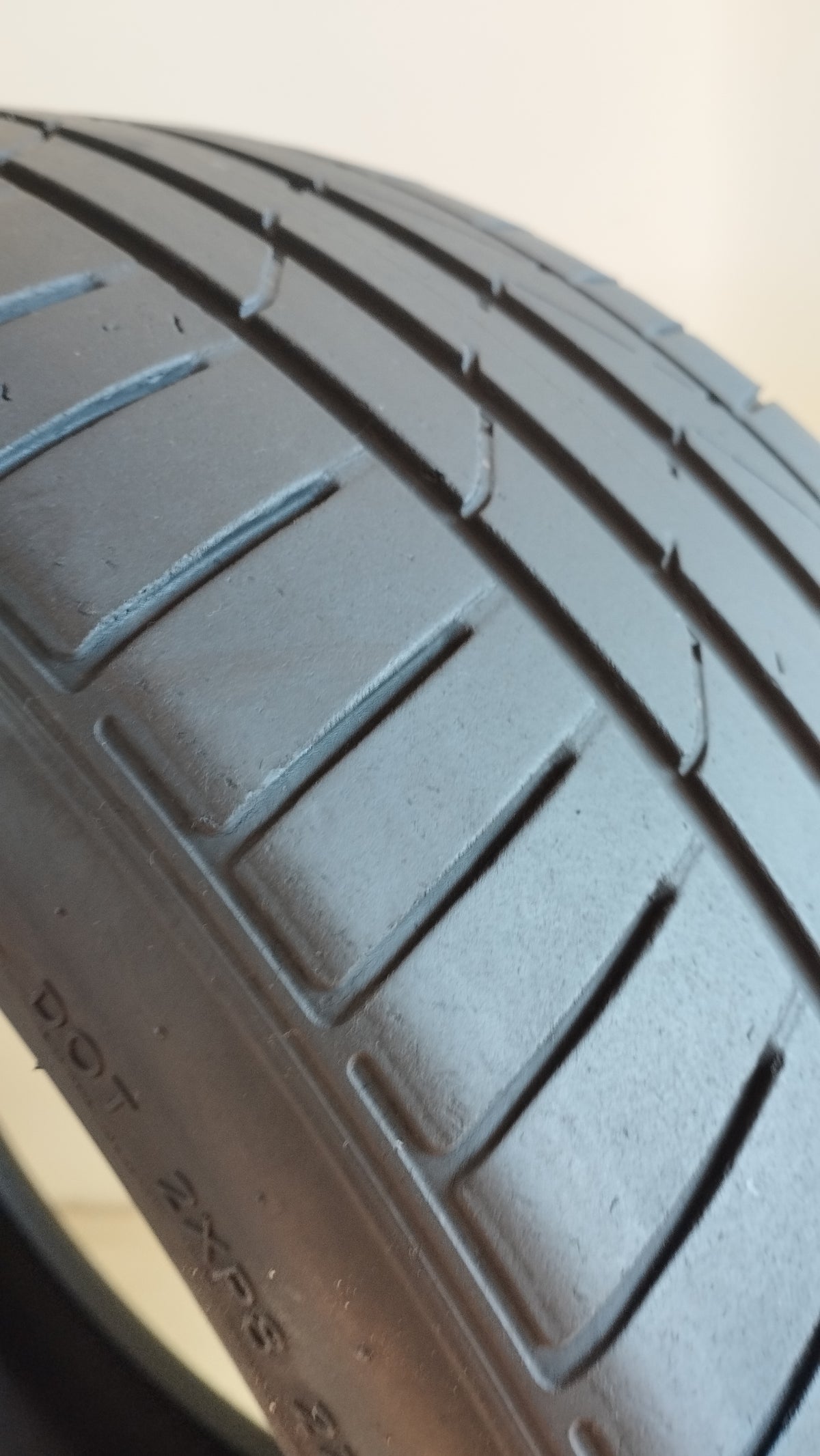 hankook 255/35 r19 ventus evo 2 s1 ao cod.YY80