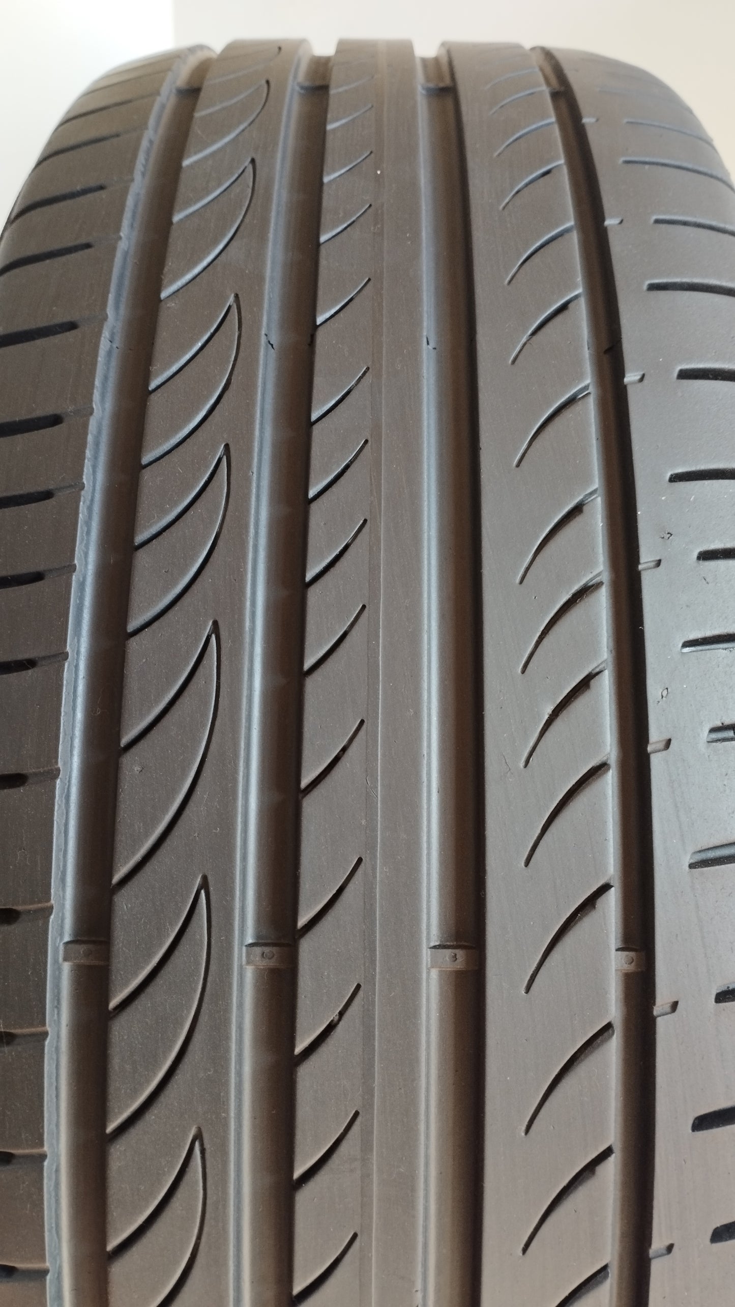 pirelli 235/55 r18 powergy cod.YY95