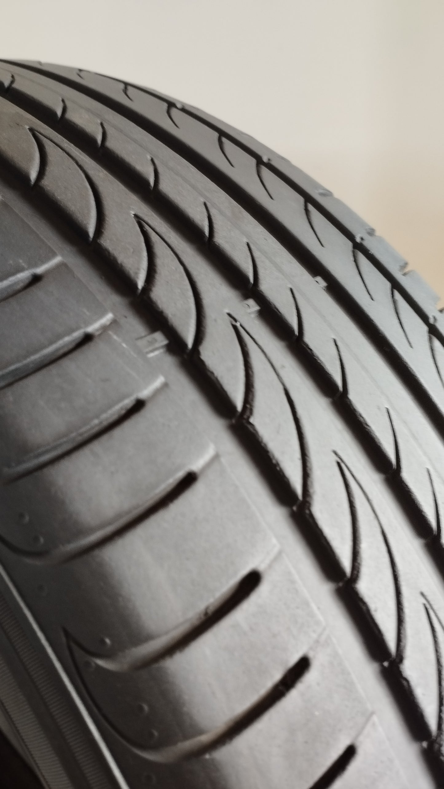 pirelli 235/55 r18 powergy cod.YY98