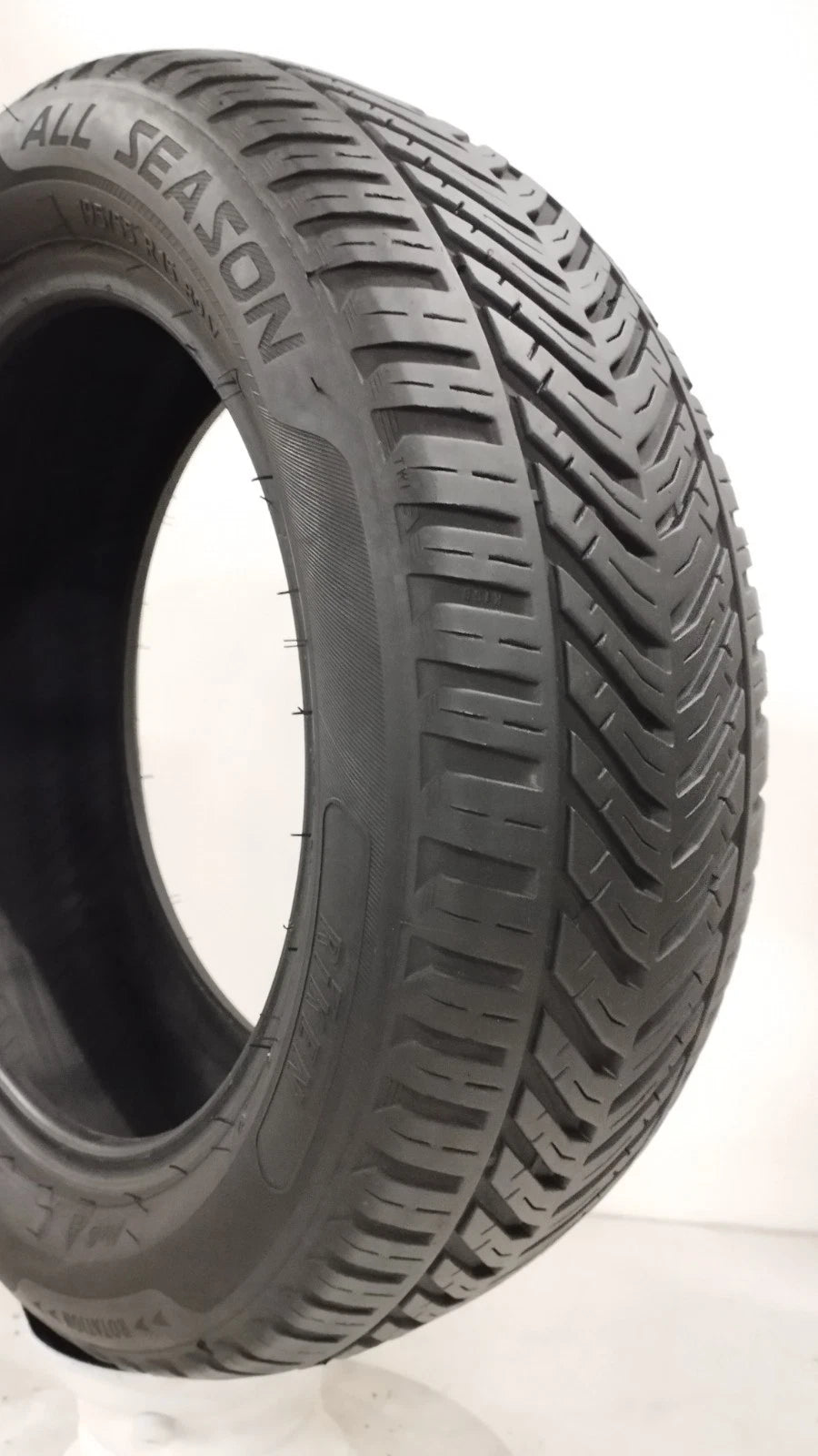 riken 195/55 r15 allseason cod.YY196