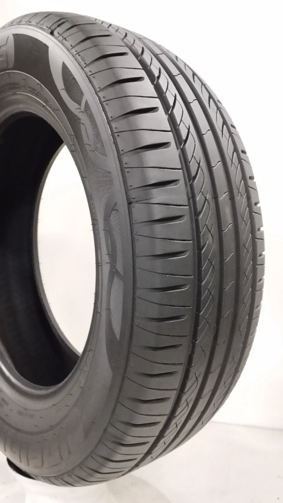 infinity 195/65r15 ecosis cod.YY188