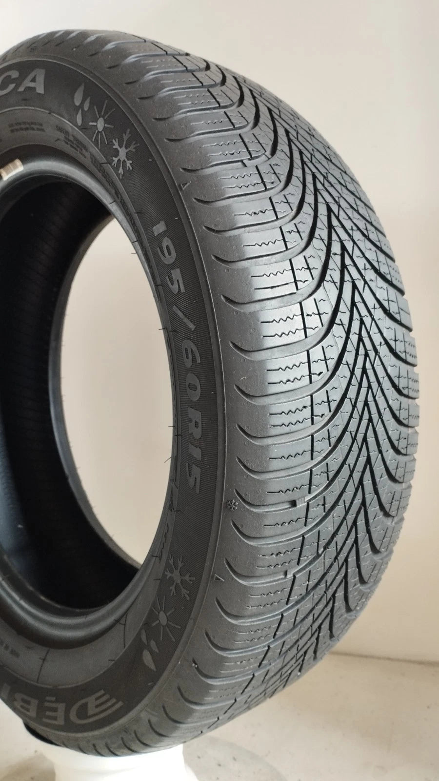 debica 195/60r15 navigator 3 allseason cod.YY221