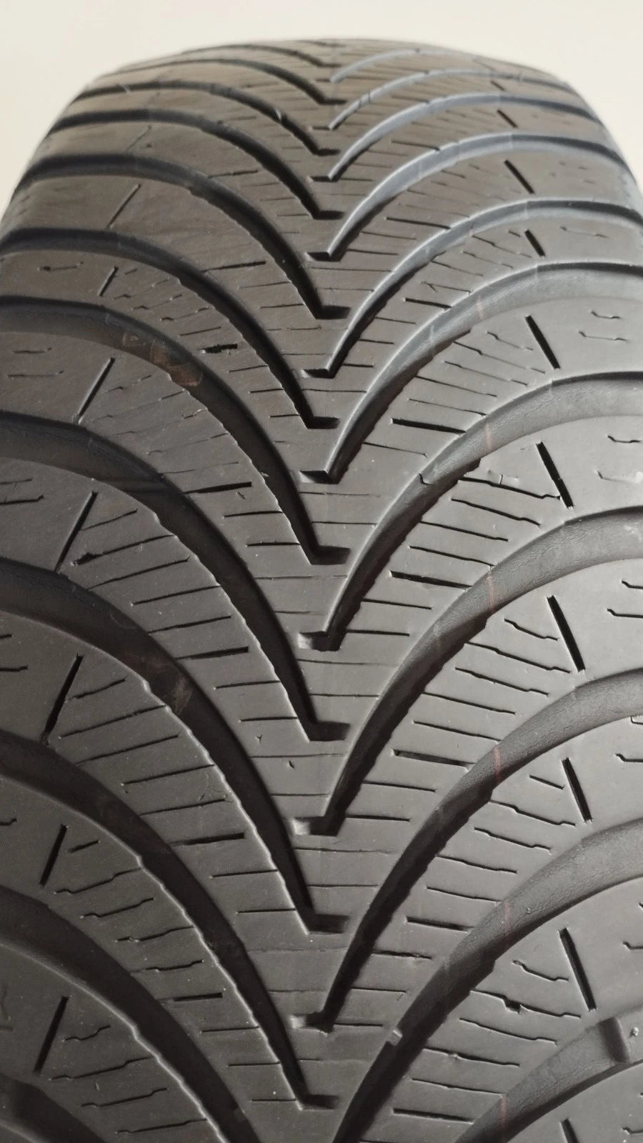 kumho 165/60 r14 solus ha 4s cod.YY376