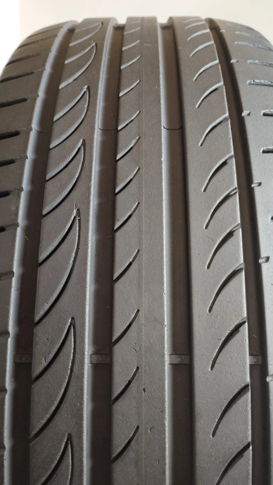 pirelli 225/55 r18 powergy cod.YY355