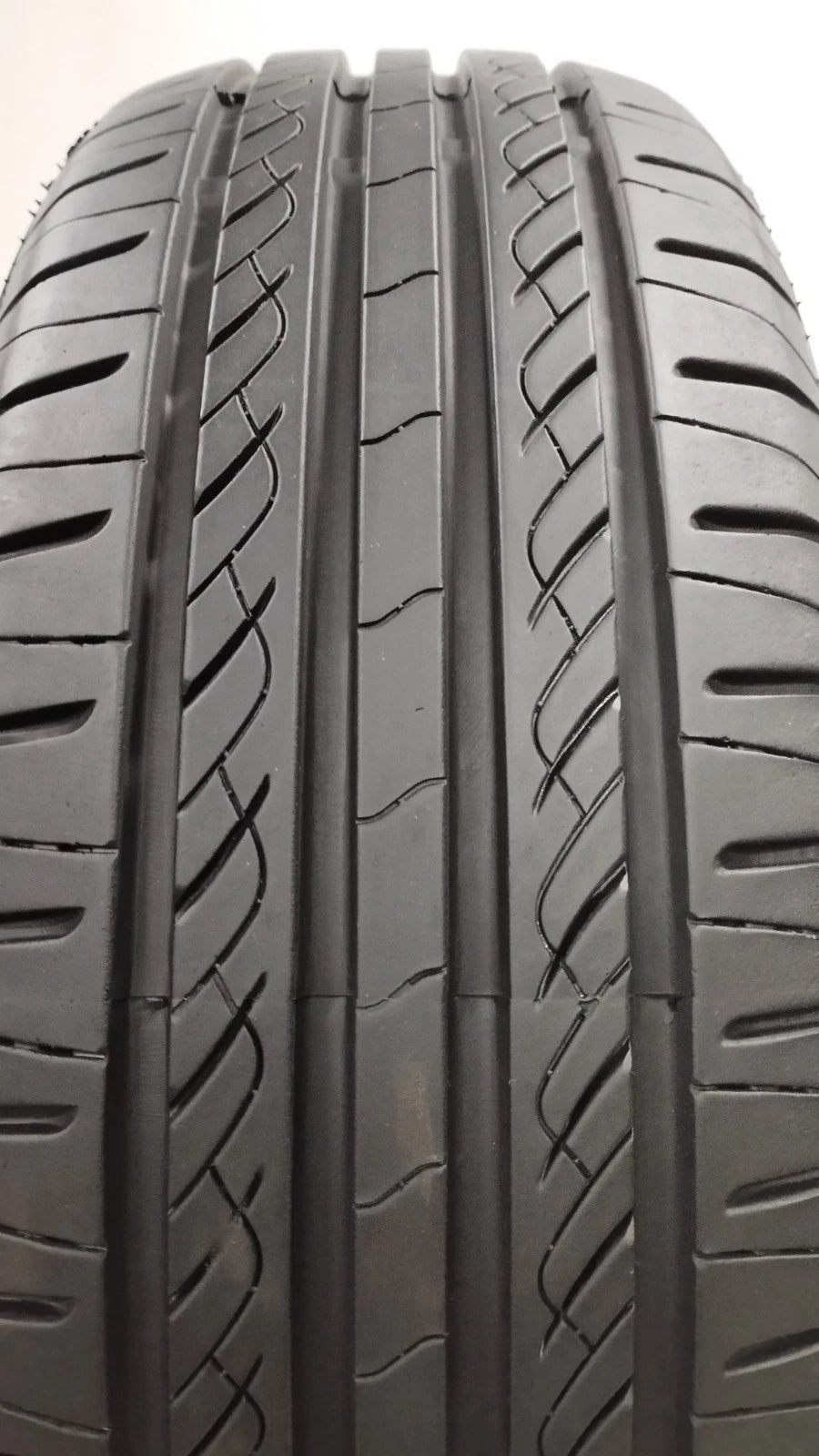 infinity 195/65r15 ecosis cod.YY188