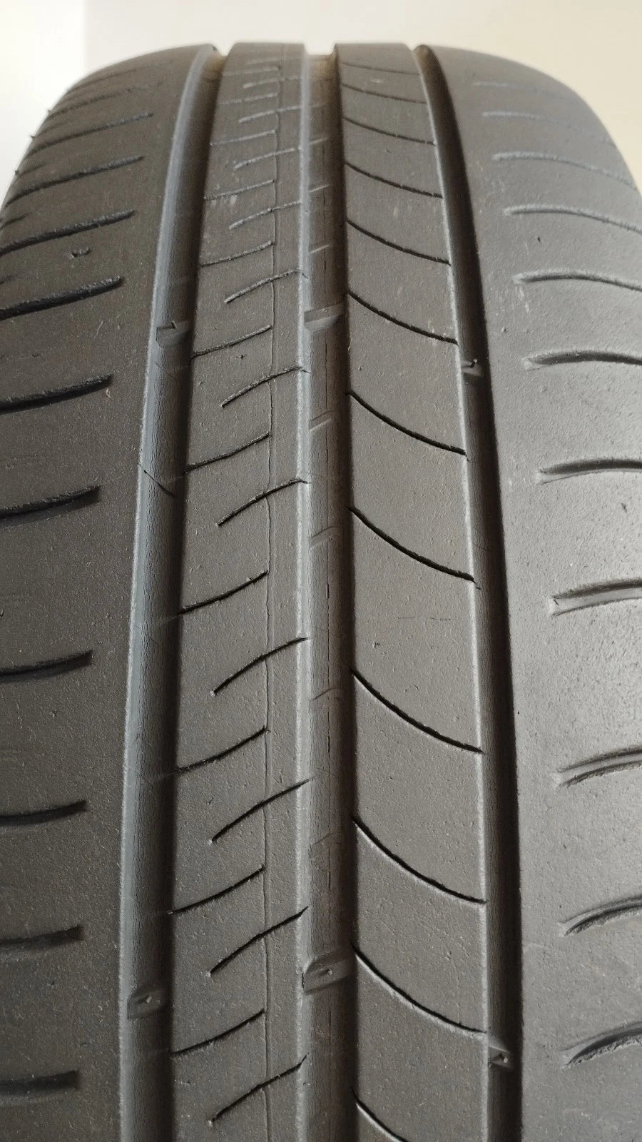 michelin 195/60r15 energy saver + cod.YY219