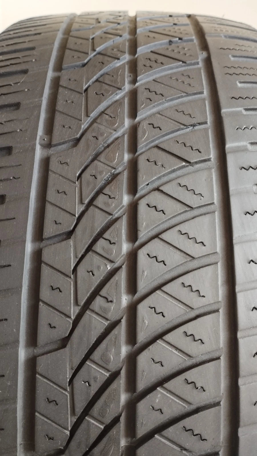 hankook 215/45 r16 kinergy 4s AO cod.YY206