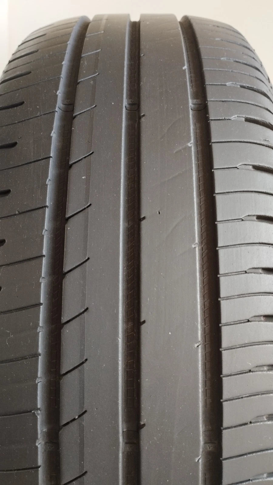 goodyear 195/55r16 efficient grip cod.YY217