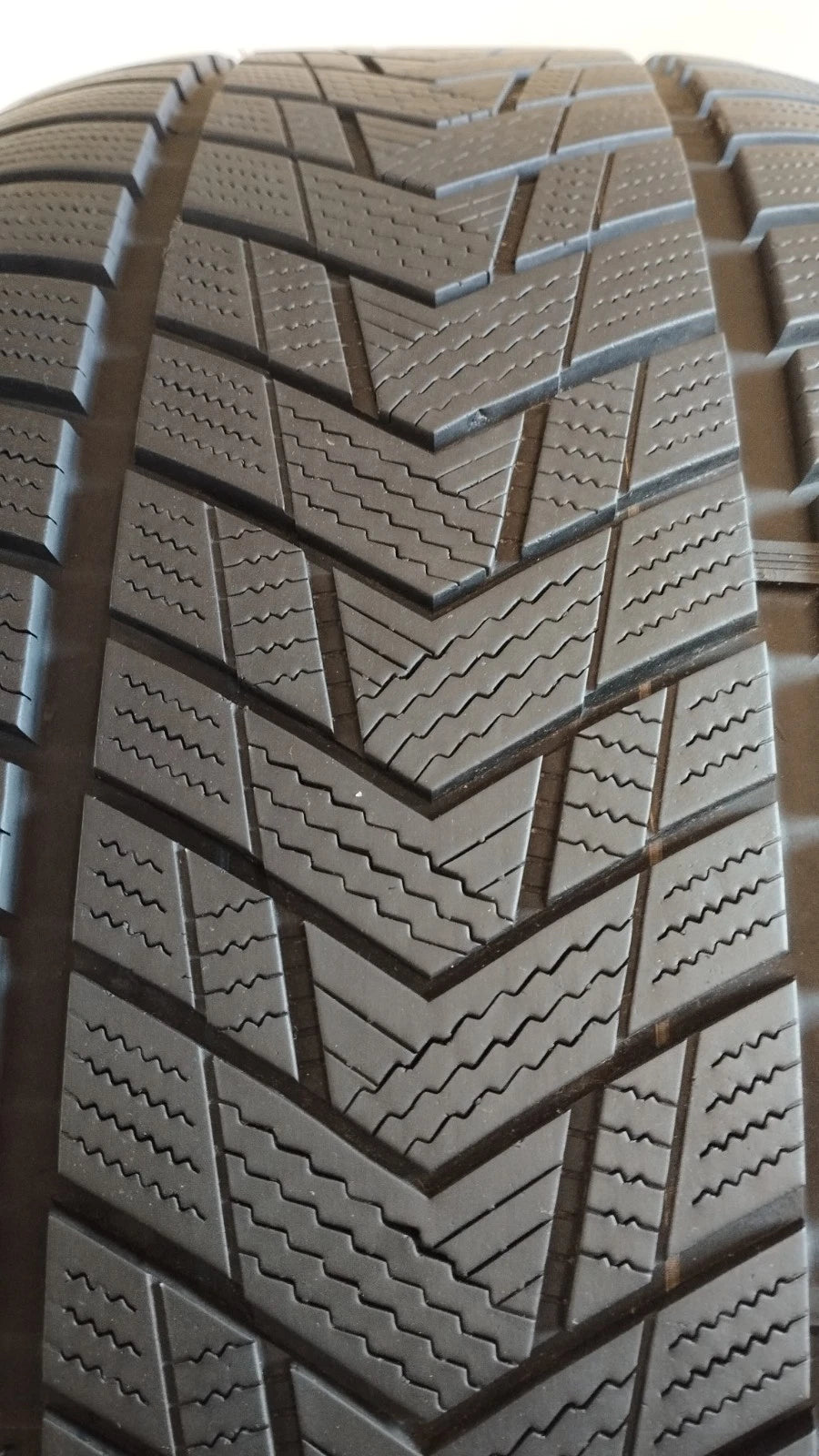 tracmak 285/45 r19  xprivilo s330 Art. xx39