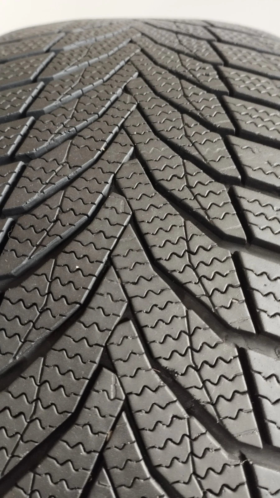 nexen 225/50 r18 winguard sport w47  Art. XX44