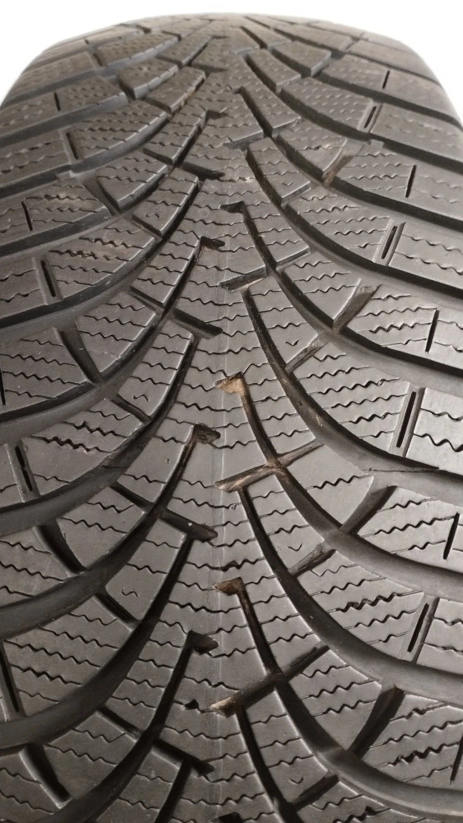 goodyear 195/60 r16 ultragrip 9 Art. XX62
