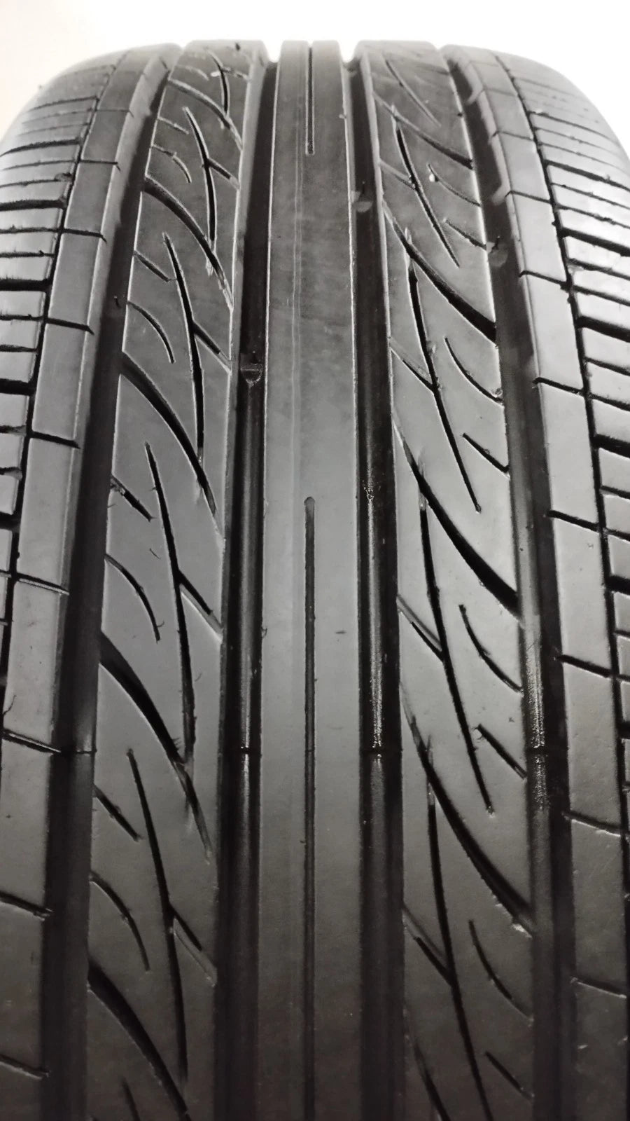 kumho 215/45 r18 solus xc cod.YY350