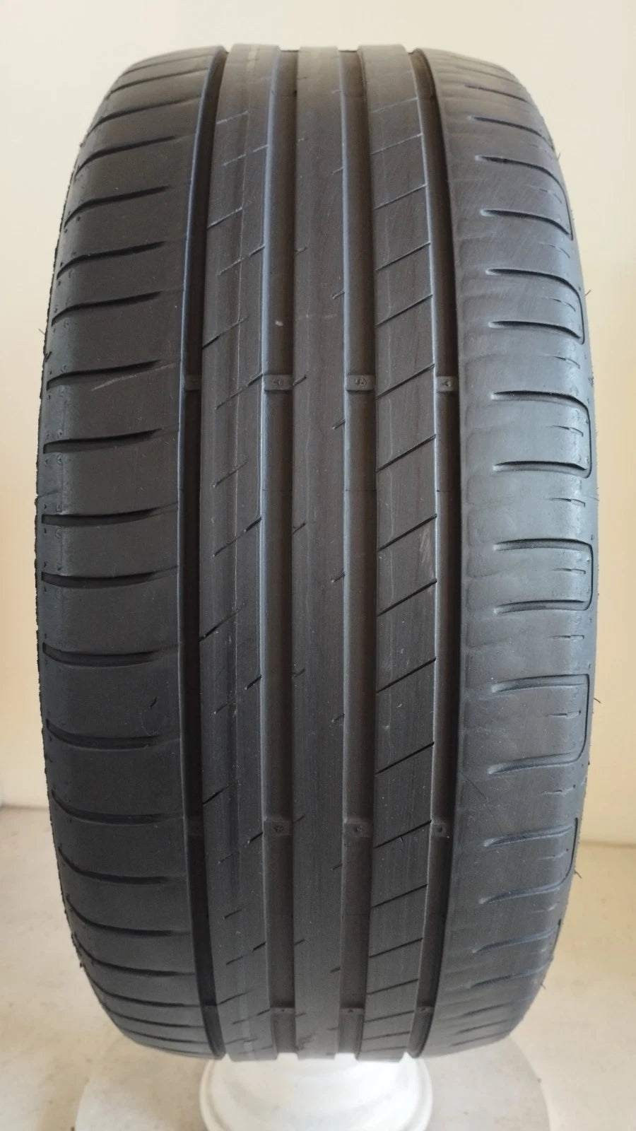 goodyear 215/45r16 efficient grip cod.YY205