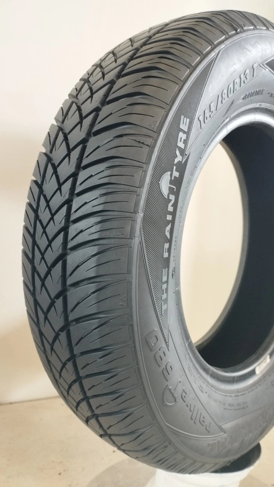 uniroyal 165/80 r13 rally e680 cod.YY373
