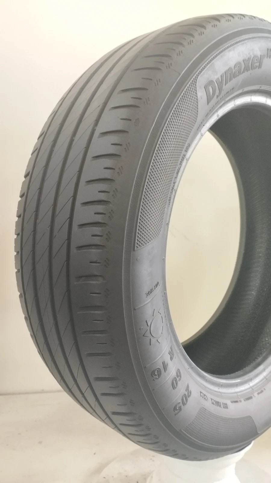 kleber 205/60 r16 dynaxer hp4 dt 1 cod.YY243