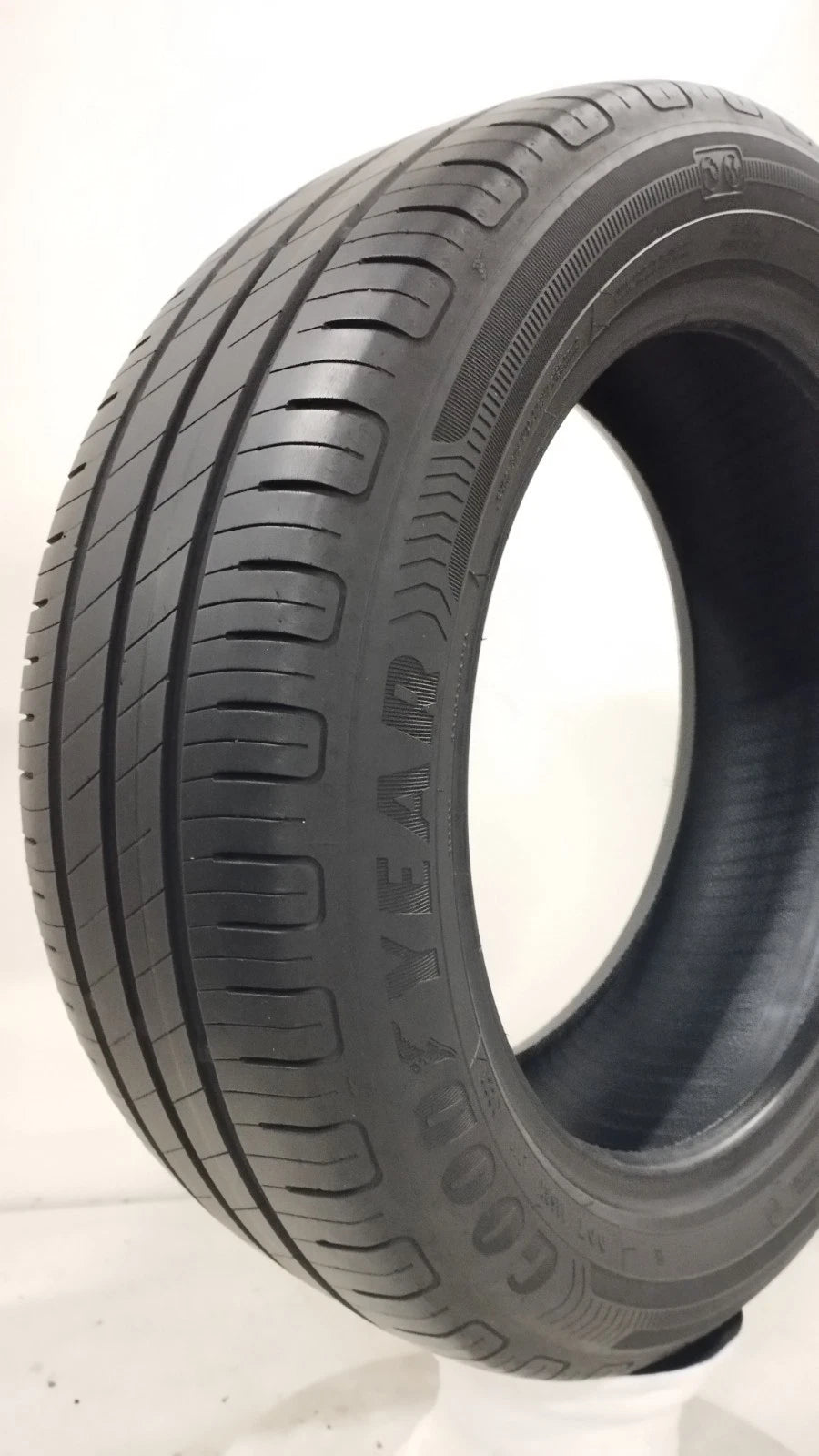 goodyear 185/55r15 efficient grip cod.YY199