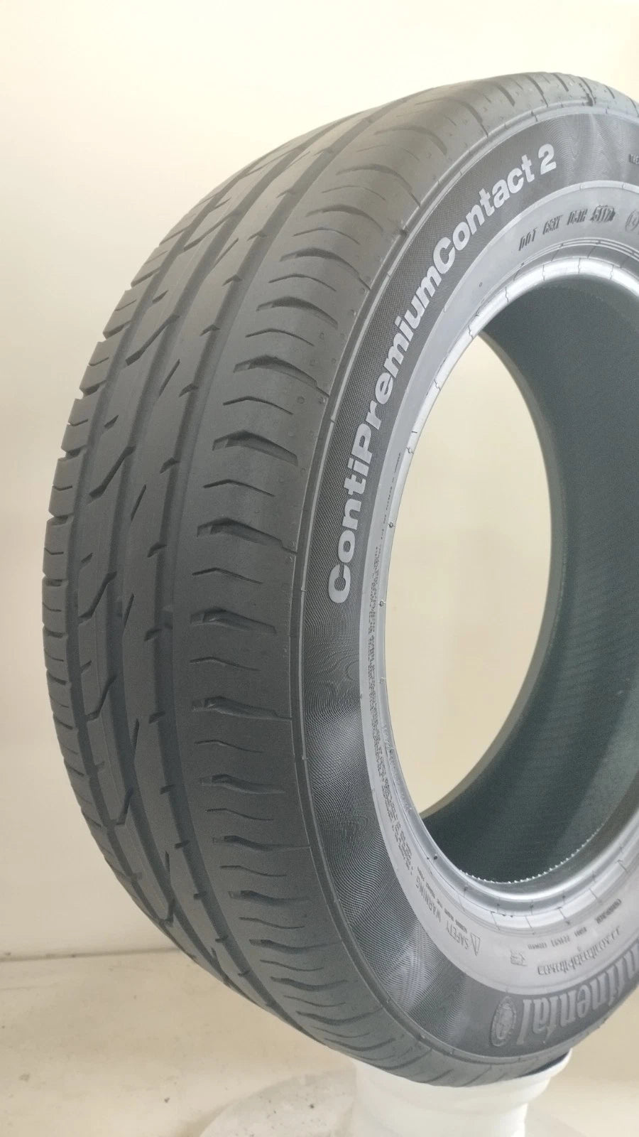 continental 205/60 r16 contipremiumcontact 2 cod.YY241