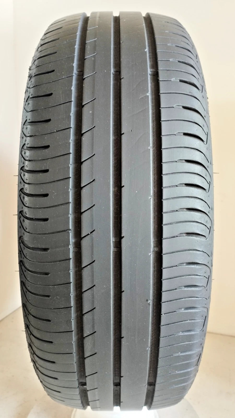 goodyear 195/55r16 efficient grip cod.YY217