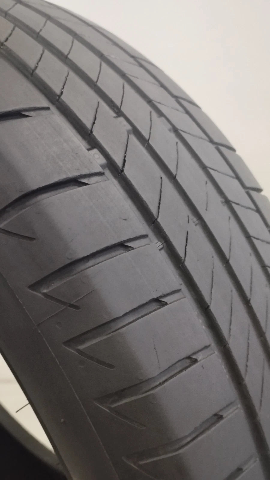 bridgestone 205/60 r16 turanza eco cod.YY248