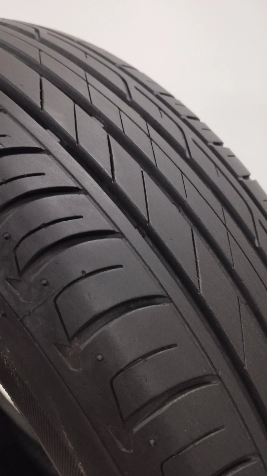 bridgestone 195/60 r16 t001 turanza cod.YY260