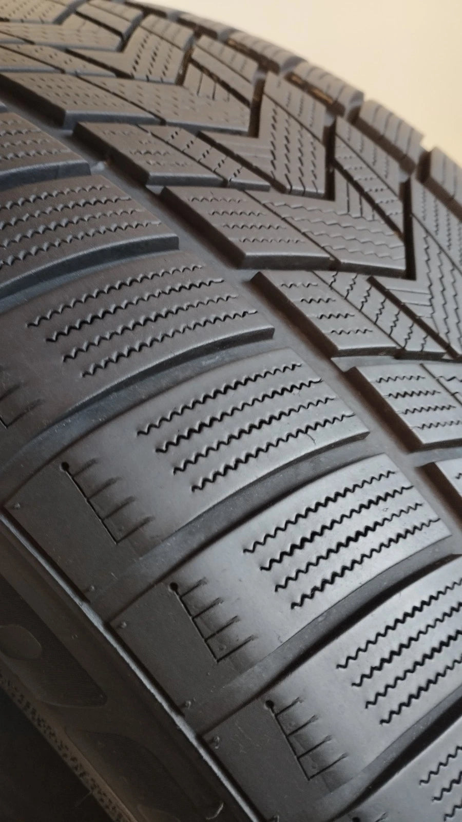 tracmak 285/45 r19  xprivilo s330 Art. xx39