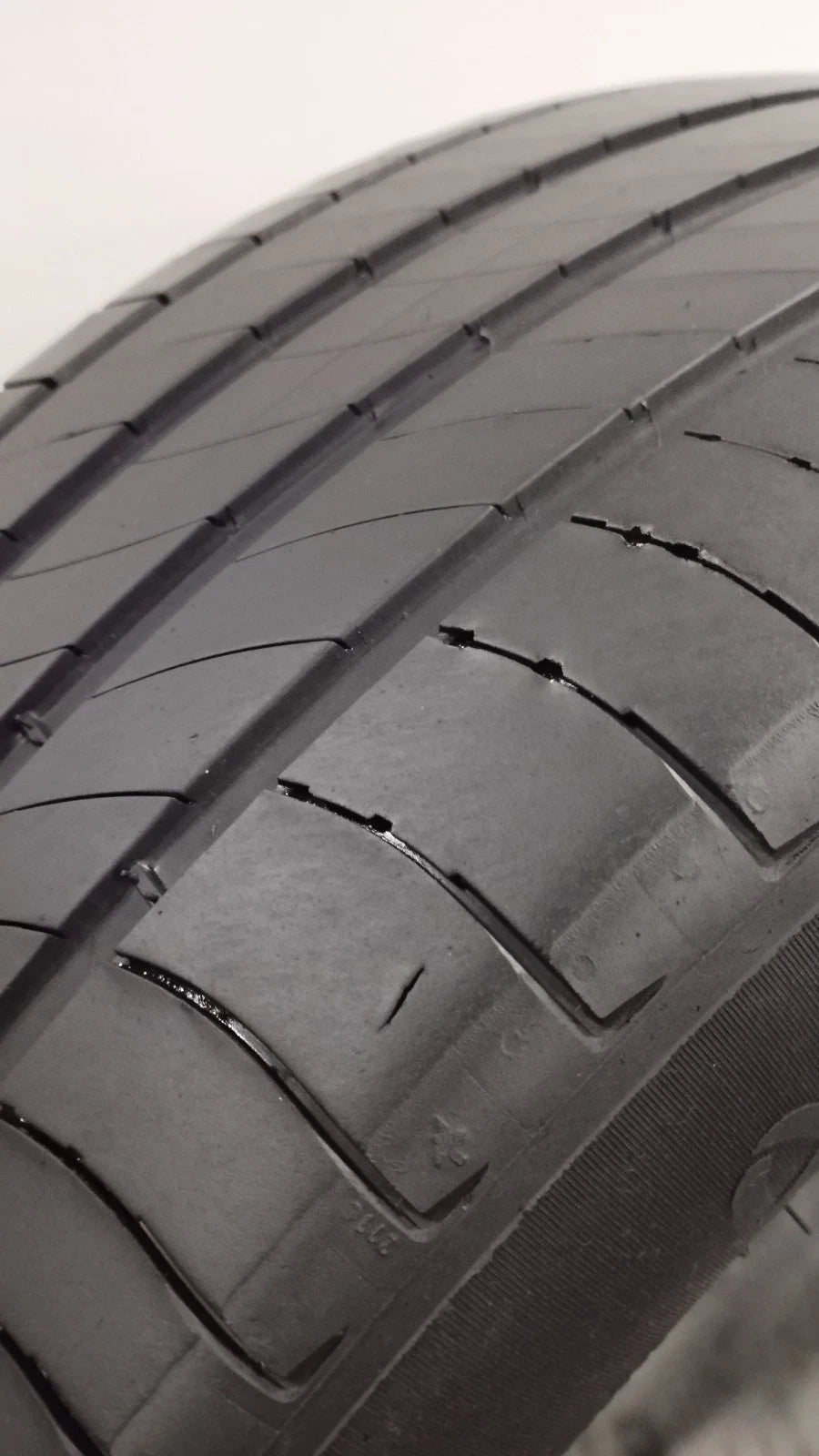 michelin 225/50 r17 primacy 4 vol cod.YY349