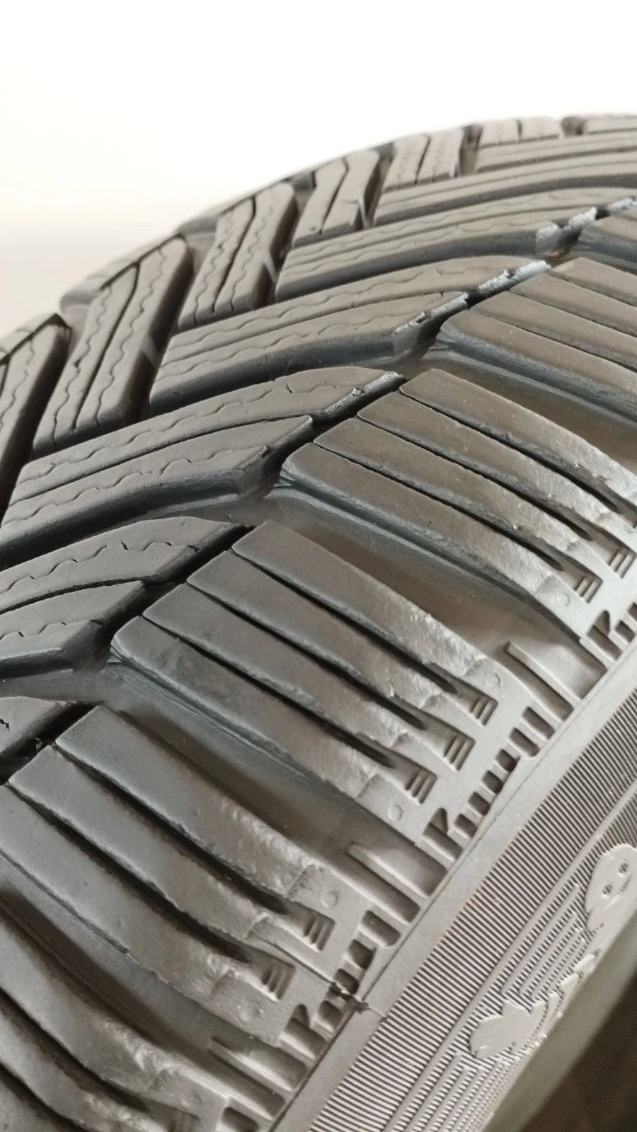 michelin 225/55 r17 alpin 6 Art. XX49