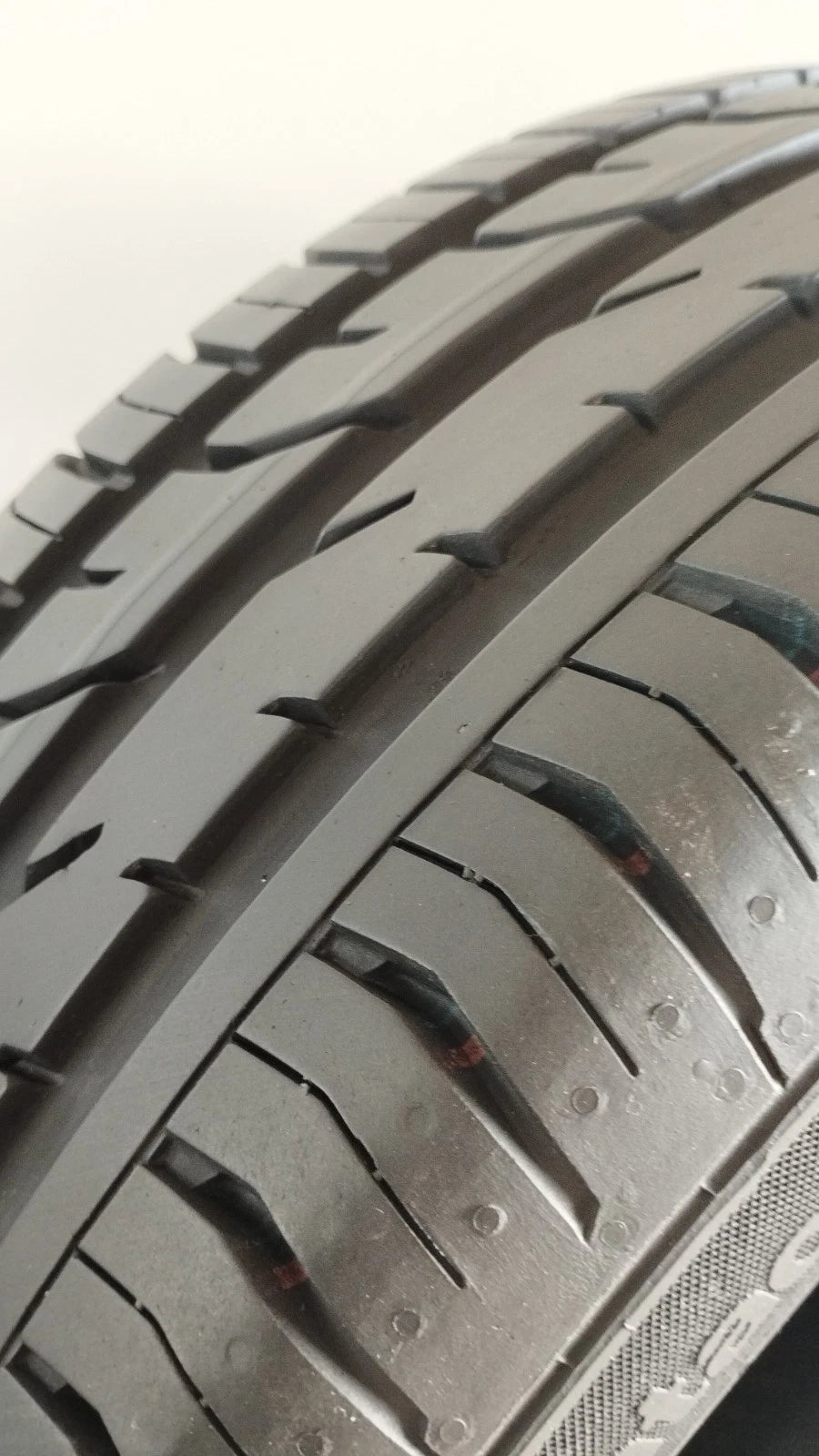 continental 185/55 r15 contipremiumcontact 2 cod.YY225
