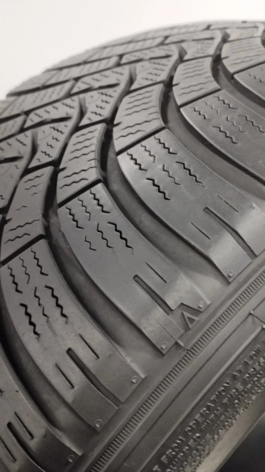falken 275/40 r20 eurowinter hs01 run flat Art. XX38