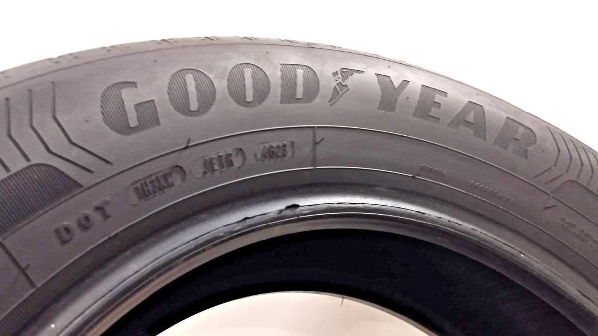 goodyear 205/60 r16 efficient grip cod.YY257