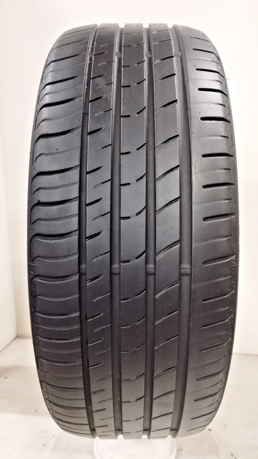nexen 235/50 r18 nfera rui1 suv cod.YY348
