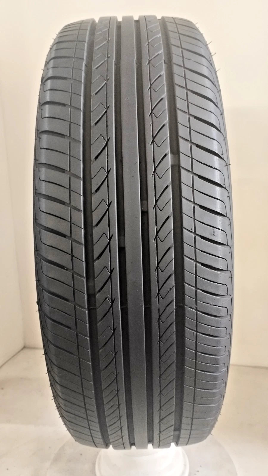 ovation 205/60 r16 ecovision VI 622 cod.YY244