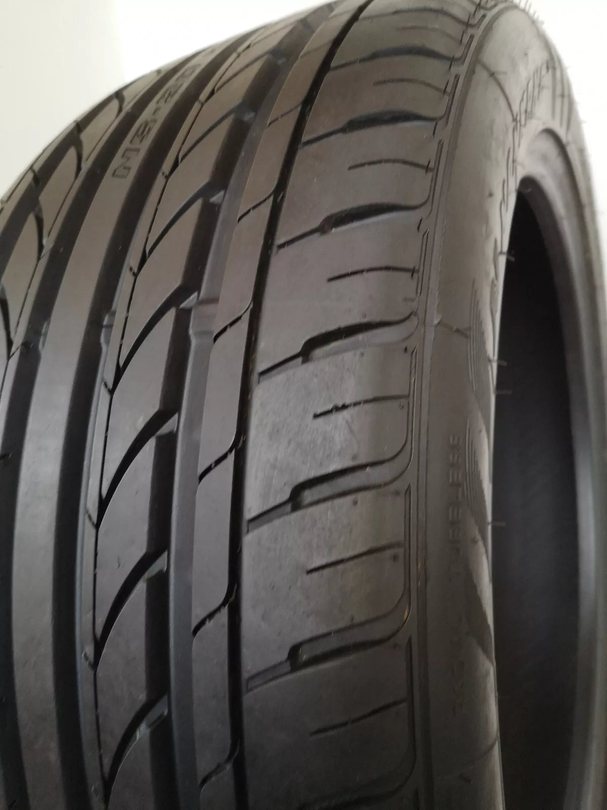 GOMMA USATA 255/45 R18 PNEUMATICO NANKANG NS20 NOBLE SPORT ART. Y752