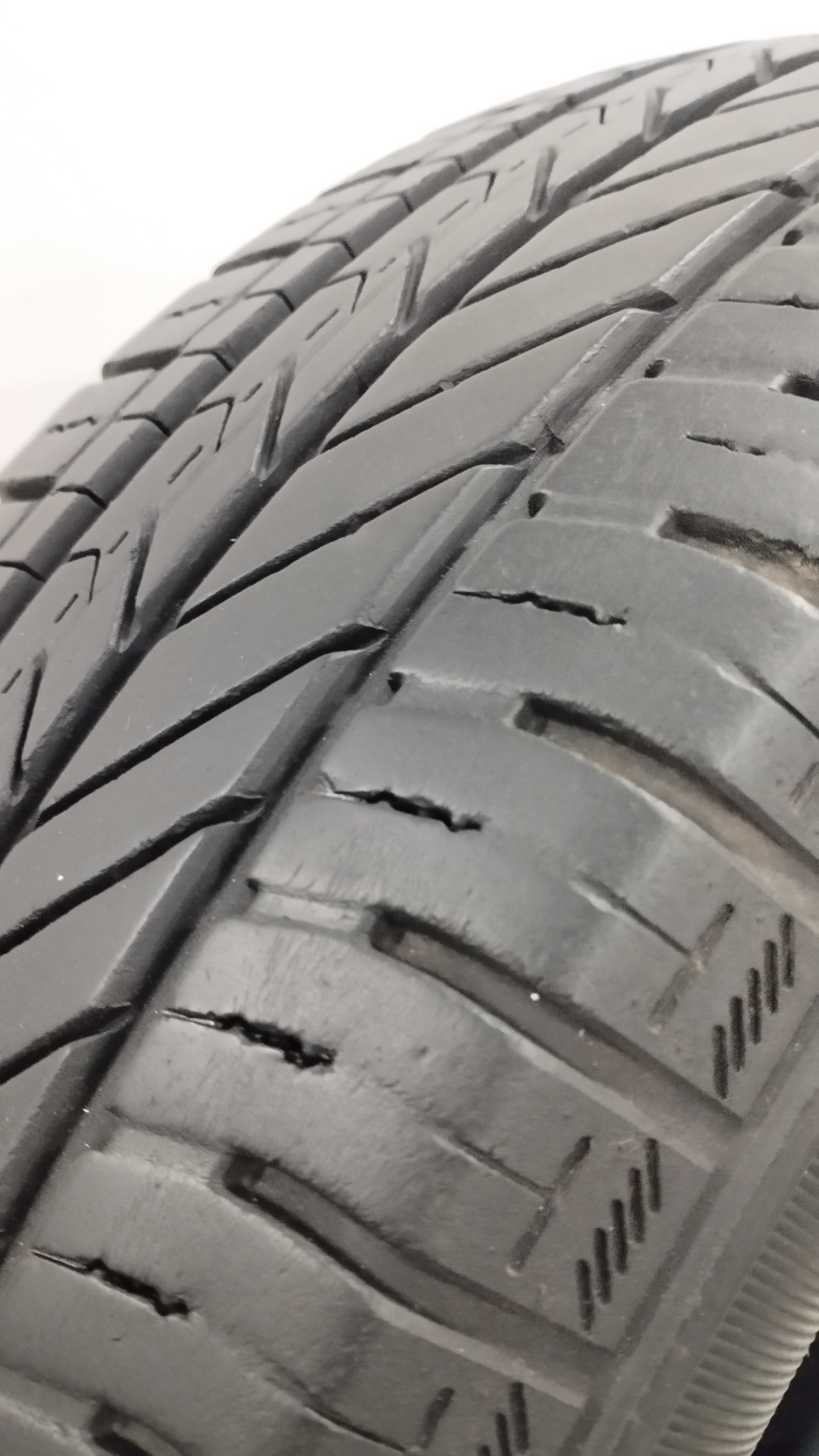 goodyear 175/65 r14 duragrip cod.Y96
