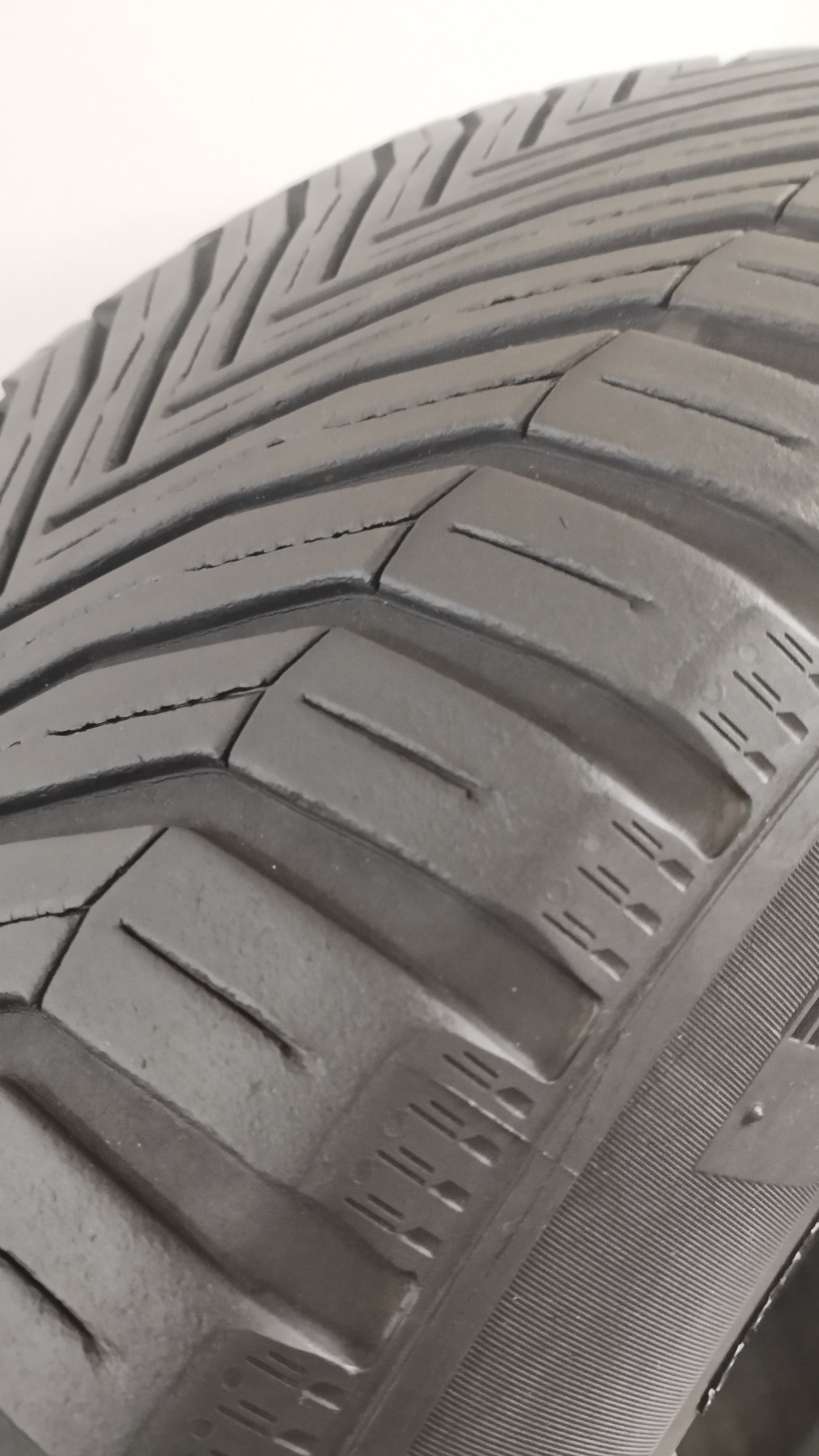 michelin 235/50 r19 crossclimate suv Art. YY49